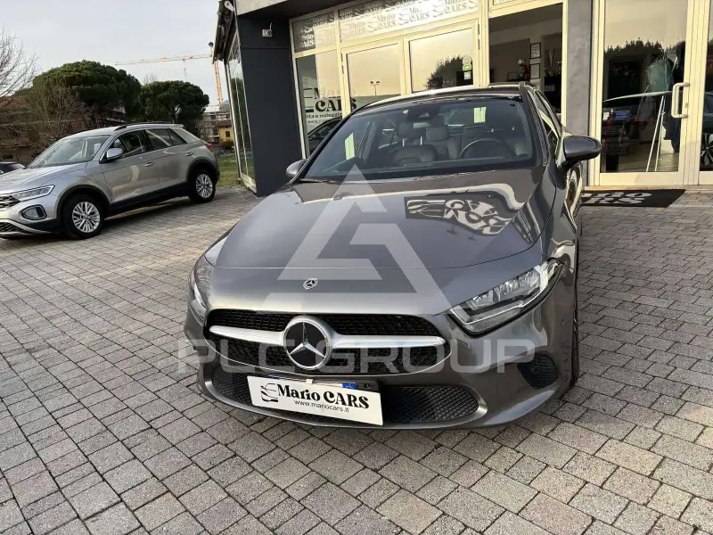 2021 Mercedes Benz A 200