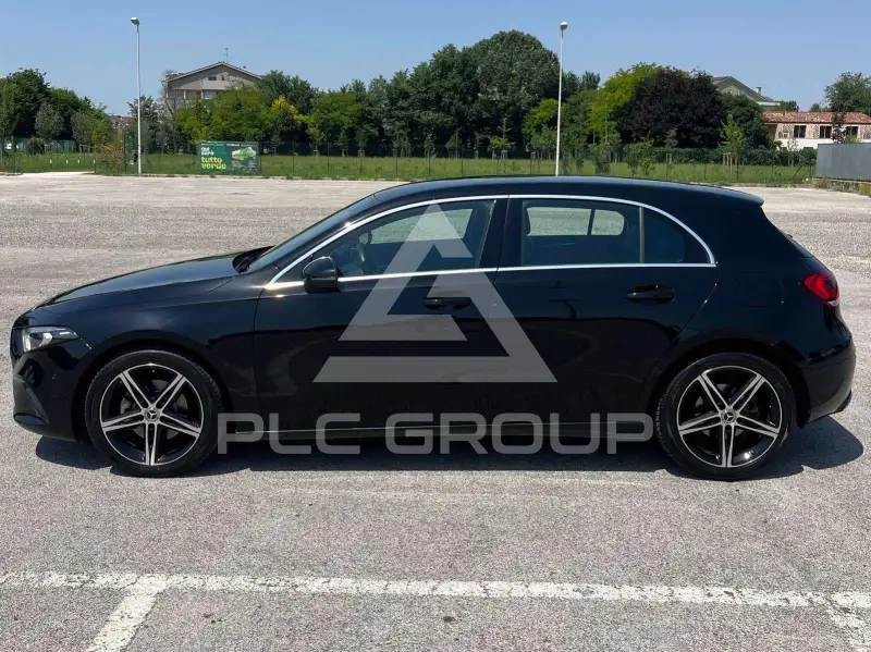 2021 Mercedes Benz A 200