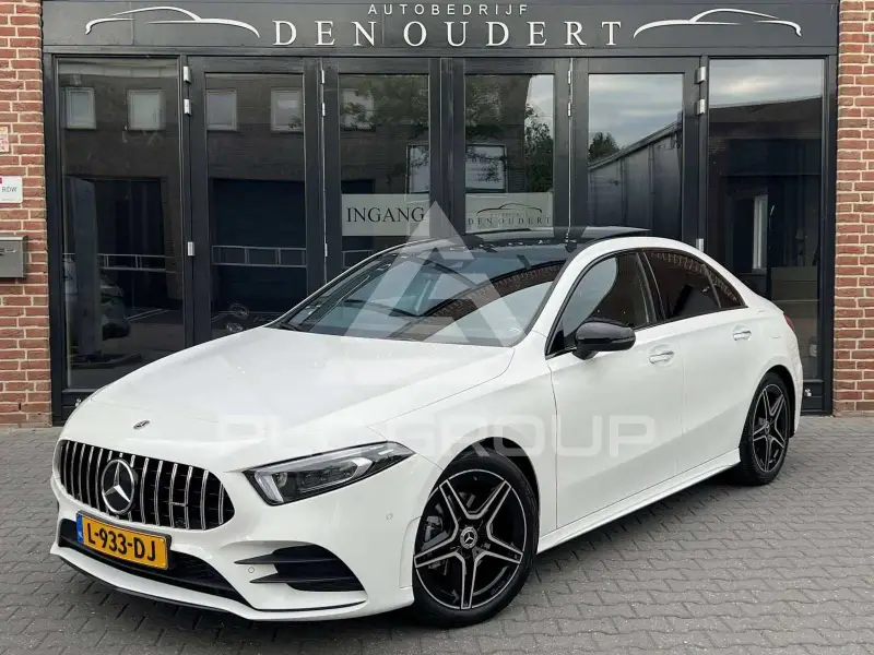 2021 Mercedes Benz A 200
