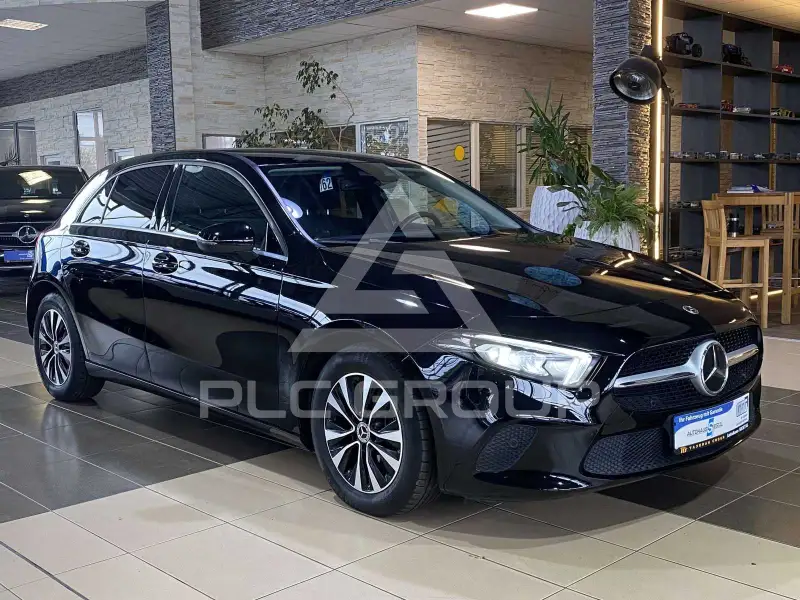 2021 Mercedes Benz A 200