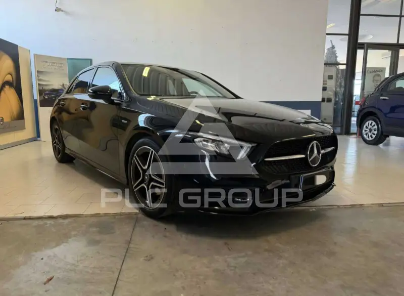2021 Mercedes Benz A 200