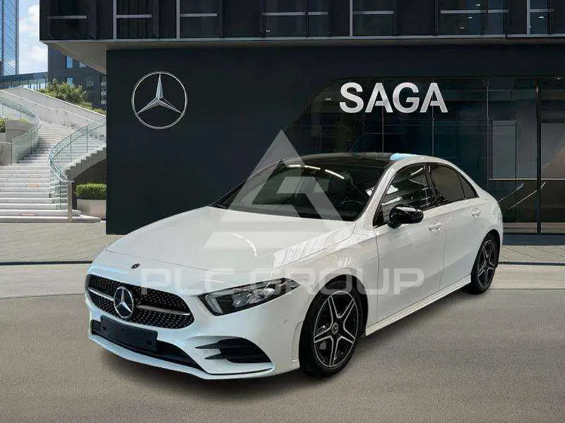 2021 Mercedes Benz A 200