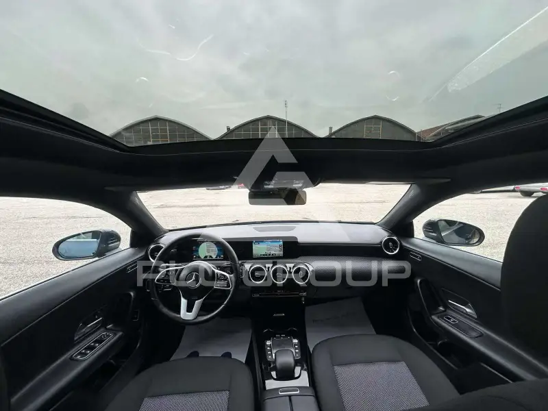 2021 Mercedes Benz CLA 200