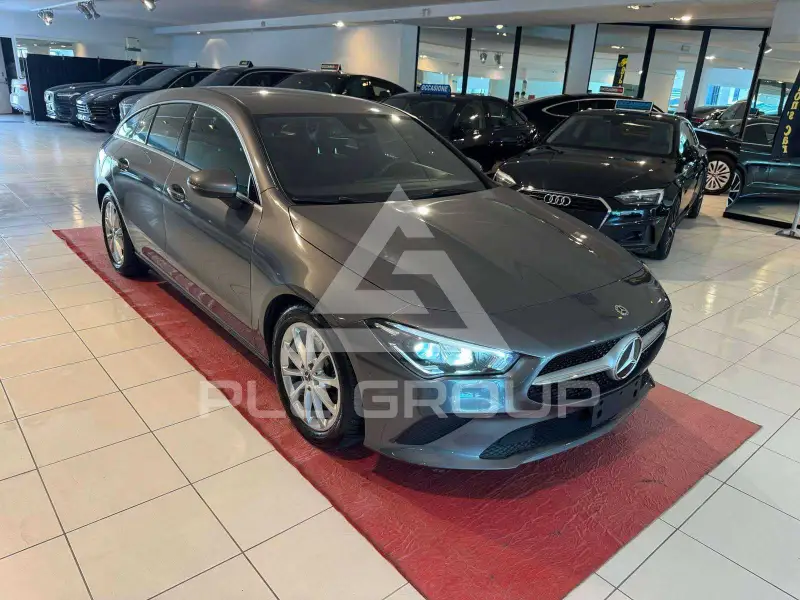 2021 Mercedes Benz CLA 220