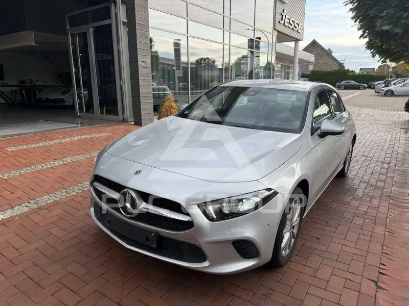 2021 Mercedes Benz A 250