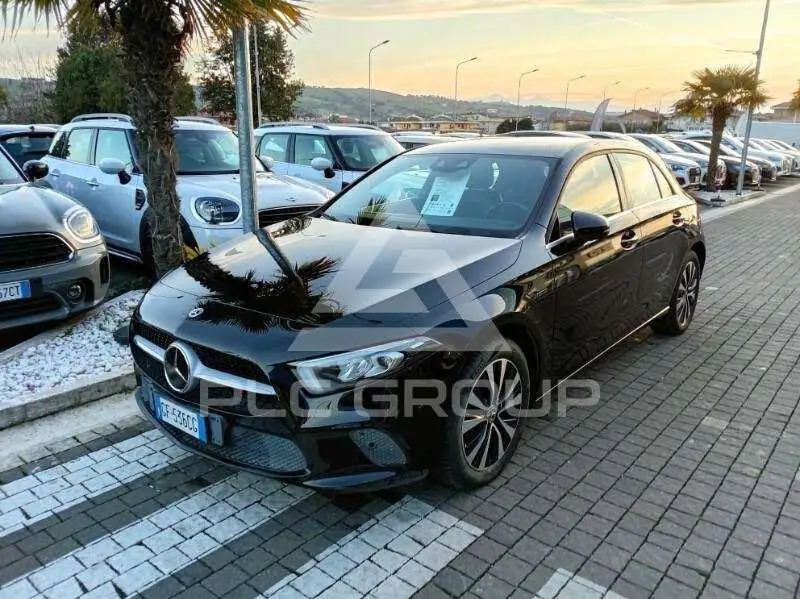 2021 Mercedes Benz A 250