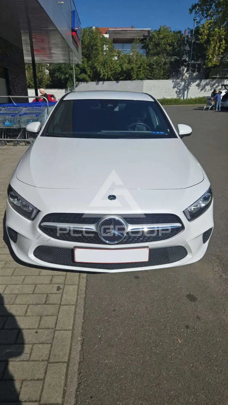 2021 Mercedes Benz A 180