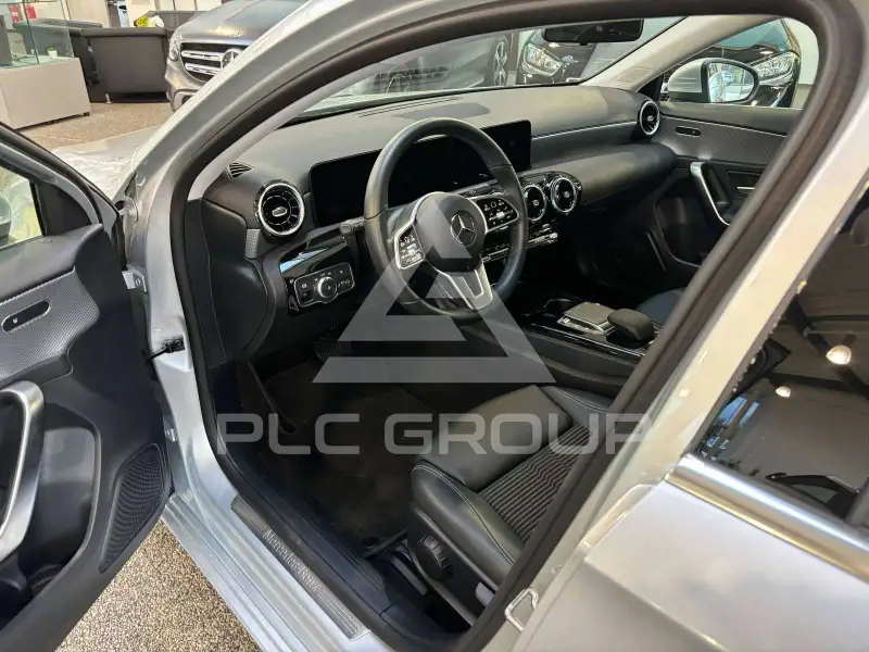 2021 Mercedes Benz A 180