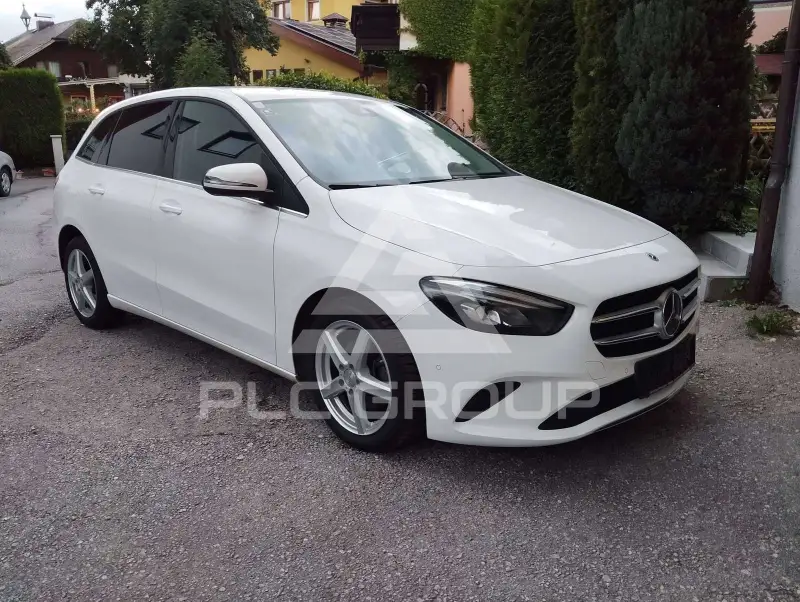 2021 Mercedes Benz A 180