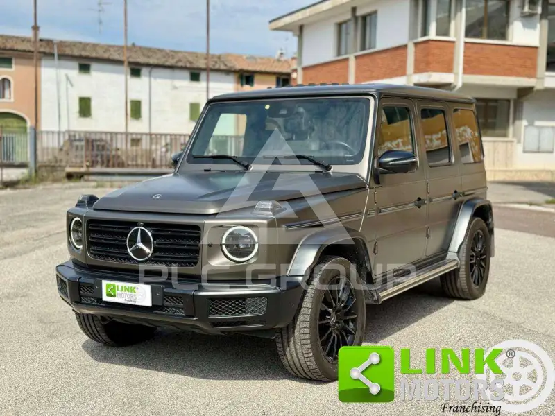 2021 Mercedes Benz G 400