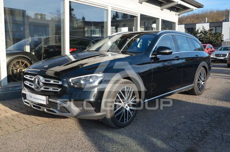 2021 Mercedes Benz E 400