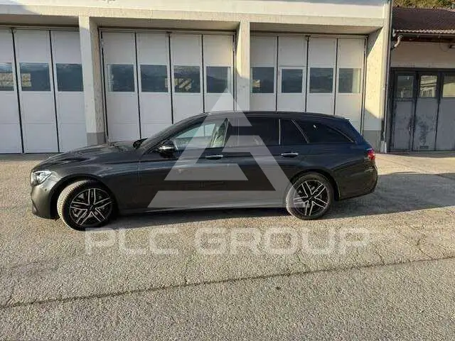 2021 Mercedes Benz E 400