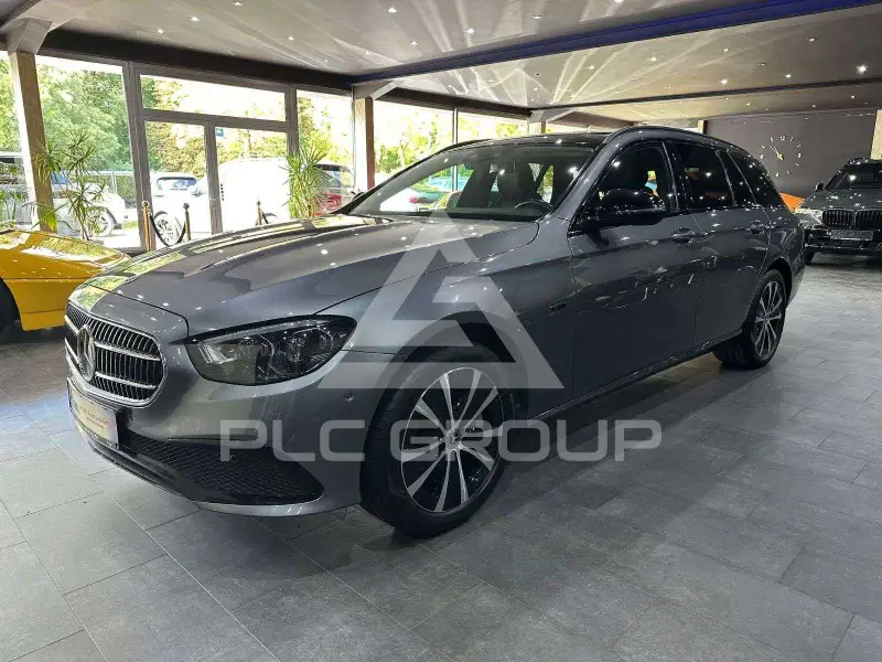 2021 Mercedes Benz E 300