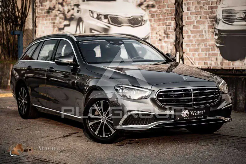 2021 Mercedes Benz E 300