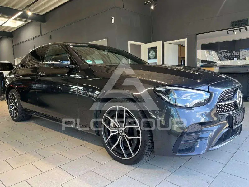 2021 Mercedes Benz E 300