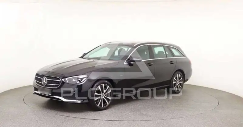 2021 Mercedes Benz E 300