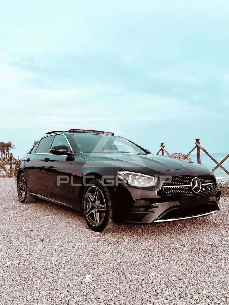 2021 Mercedes Benz E 300