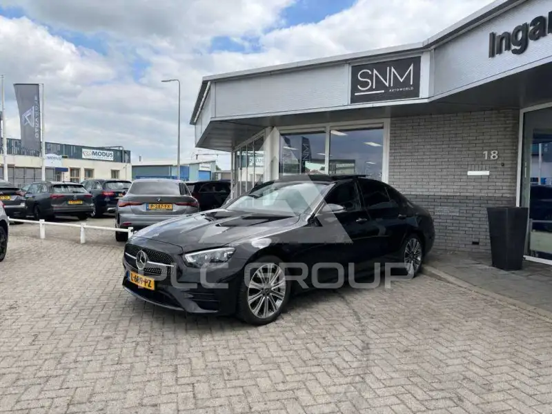 2021 Mercedes Benz E 300