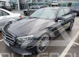 2021 Mercedes Benz E 300