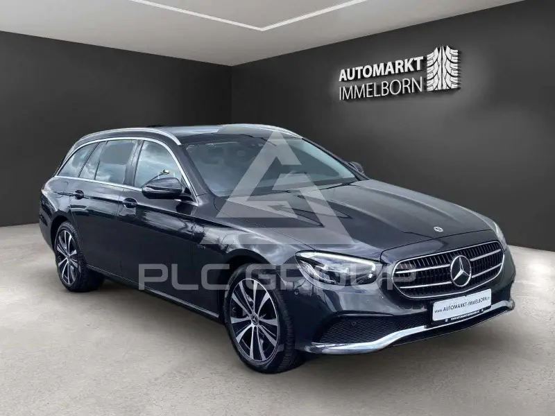 2021 Mercedes Benz E 300