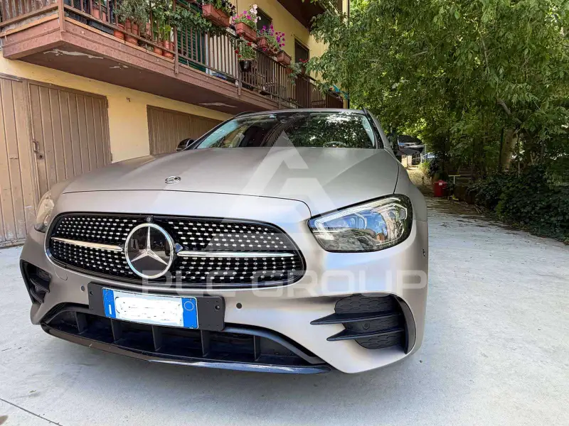 2021 Mercedes Benz E 300
