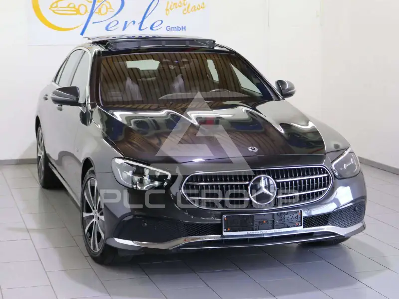 2021 Mercedes Benz E 300