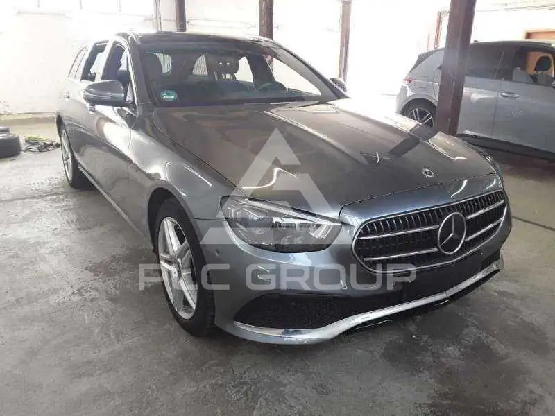 2021 Mercedes Benz E 300