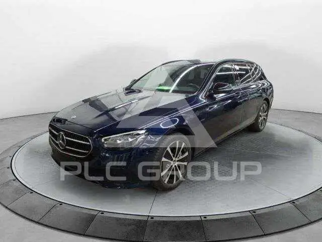 2021 Mercedes Benz E 300