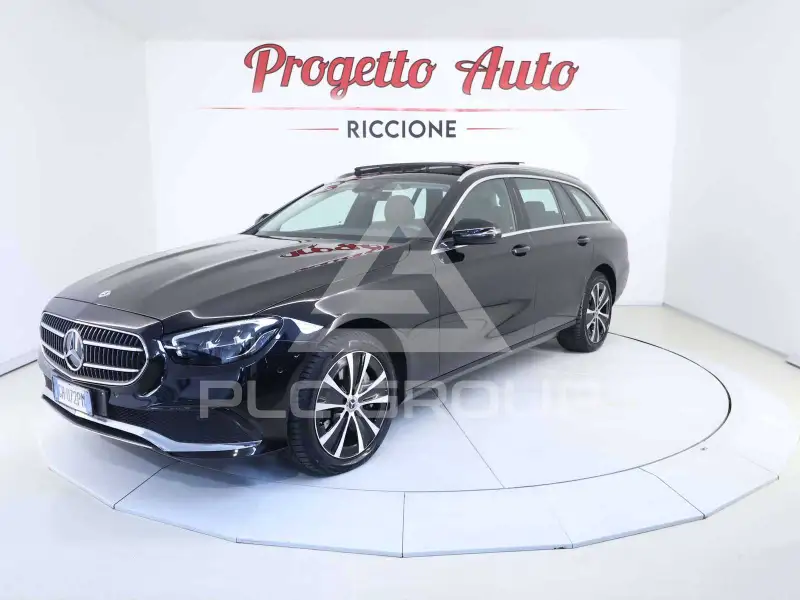 2021 Mercedes Benz E 300
