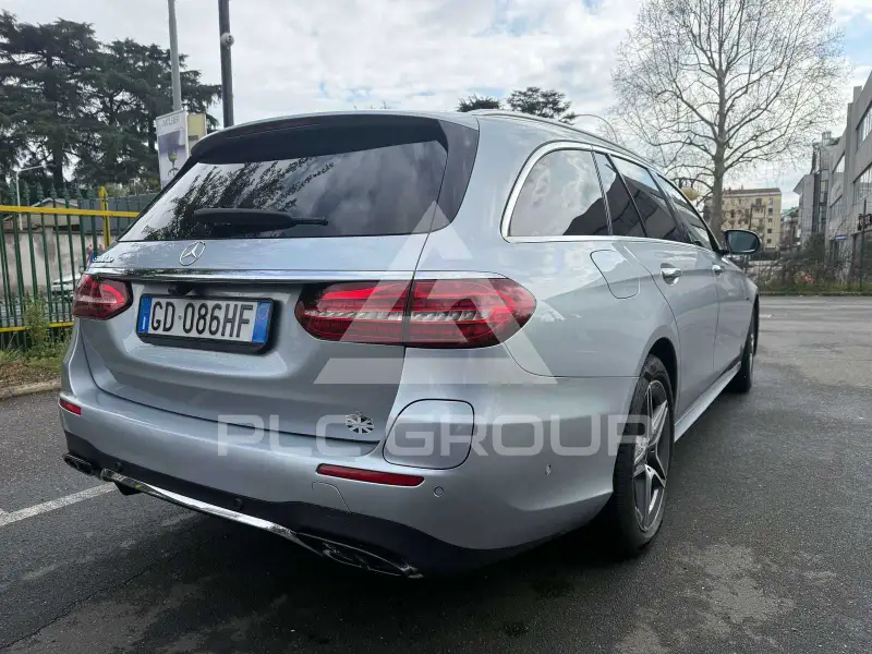 2021 Mercedes Benz E 300