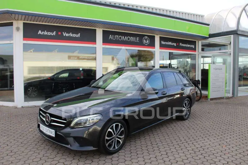 2021 Mercedes Benz 220