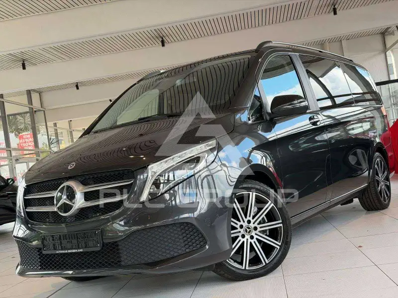 2021 Mercedes Benz 220