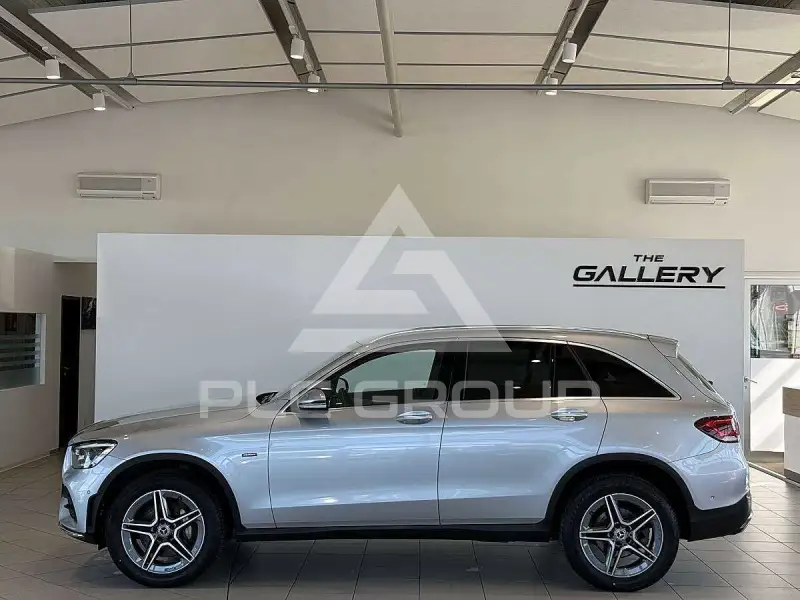 2021 Mercedes Benz GLC 300