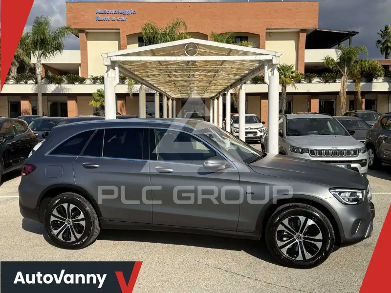 2021 Mercedes Benz GLC 300
