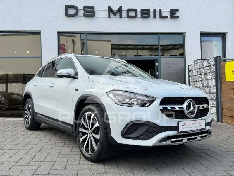 2021 Mercedes Benz GLA 250