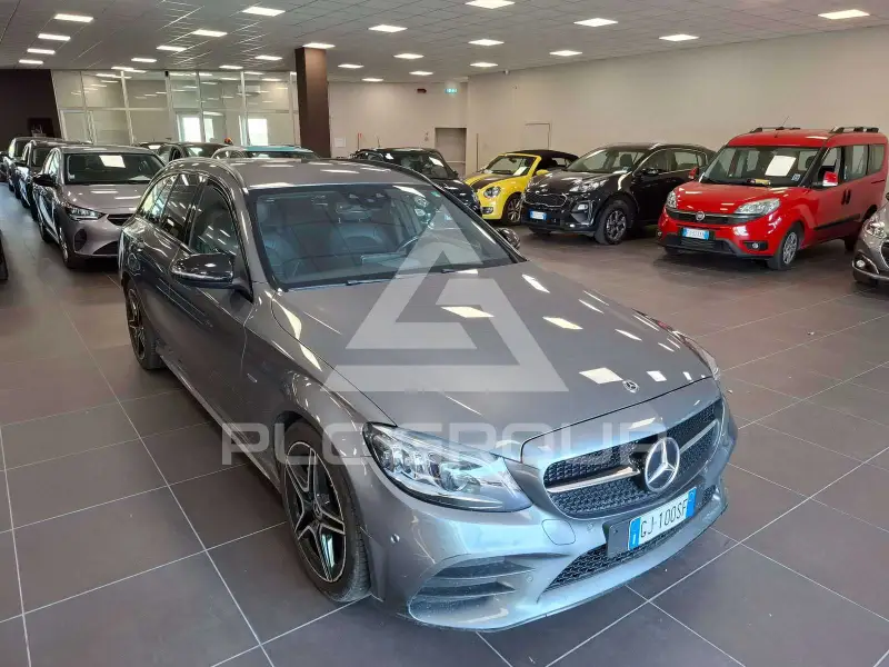 2021 Mercedes Benz C 220