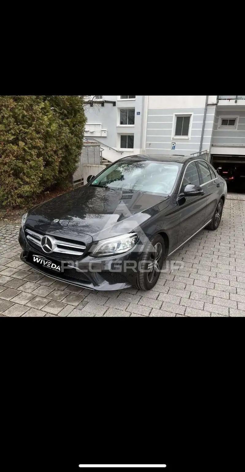 2021 Mercedes Benz C 220