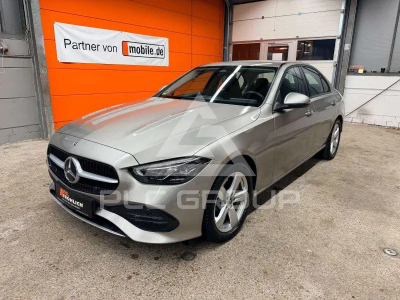 2021 Mercedes Benz C 220