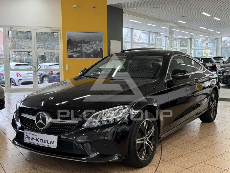 2021 Mercedes Benz C 220