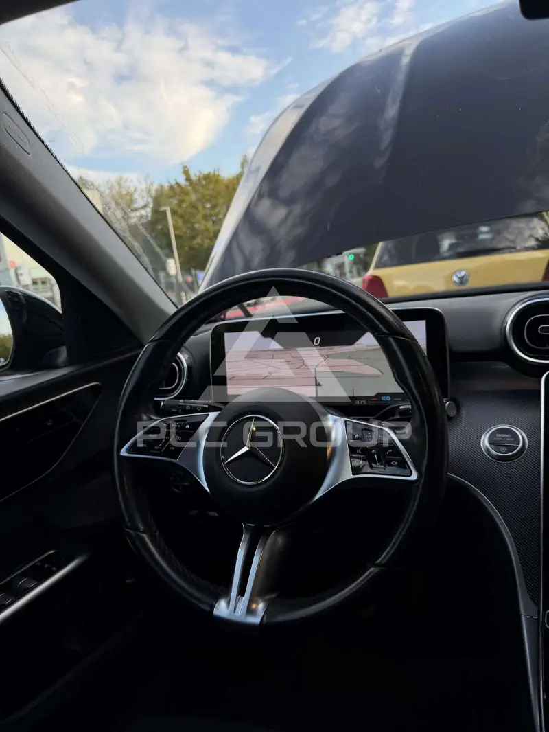 2021 Mercedes Benz C 220