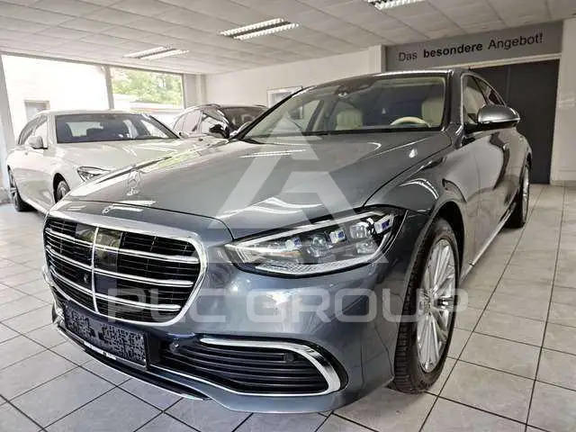 2021 Mercedes Benz S 400