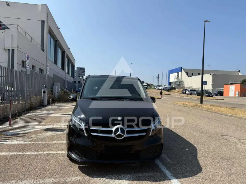 2023 Mercedes Benz V