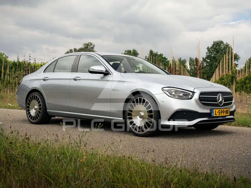 2021 Mercedes Benz E 200