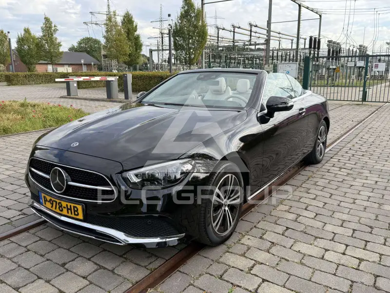 2021 Mercedes Benz E 200