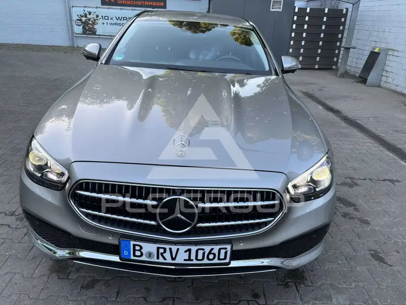 2021 Mercedes Benz E 200