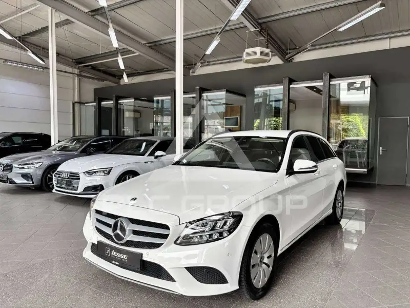 2021 Mercedes Benz C 180