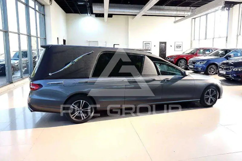 2021 Mercedes Benz E 220