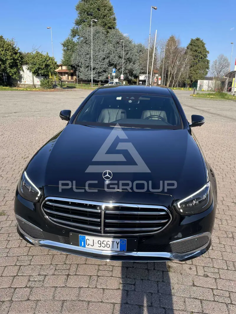 2021 Mercedes Benz E 220