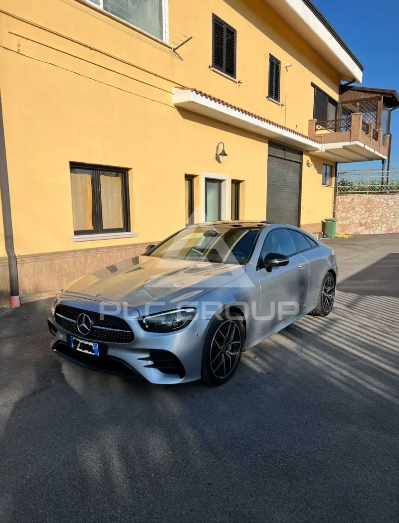 2021 Mercedes Benz E 220