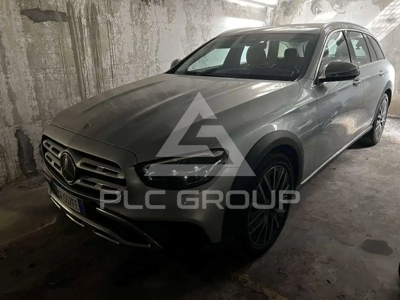 2021 Mercedes Benz E 220